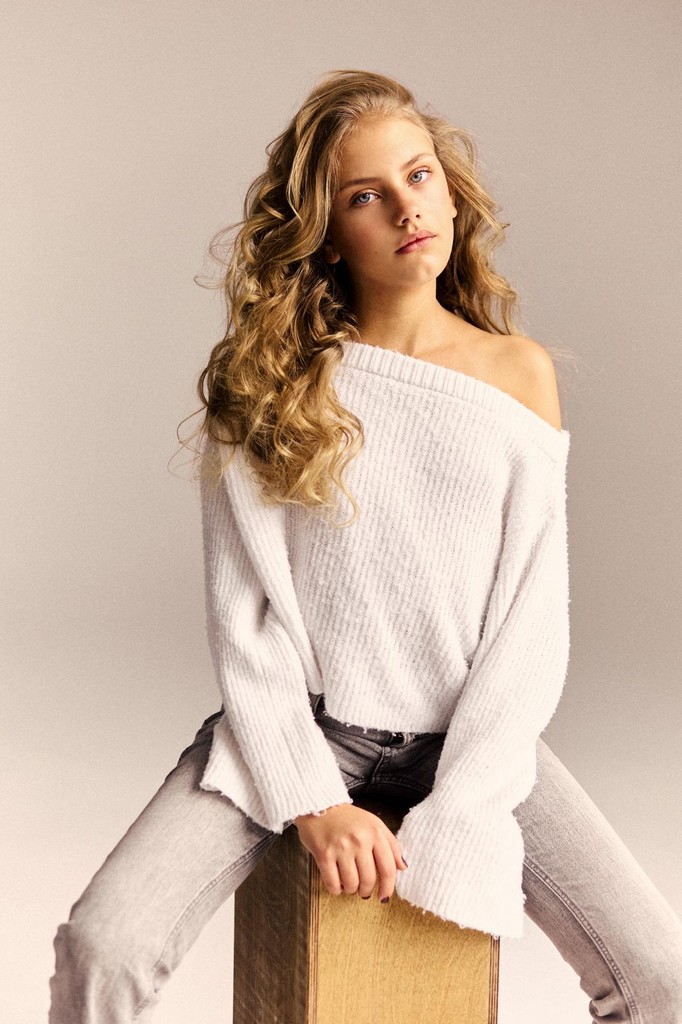 EVA M.
