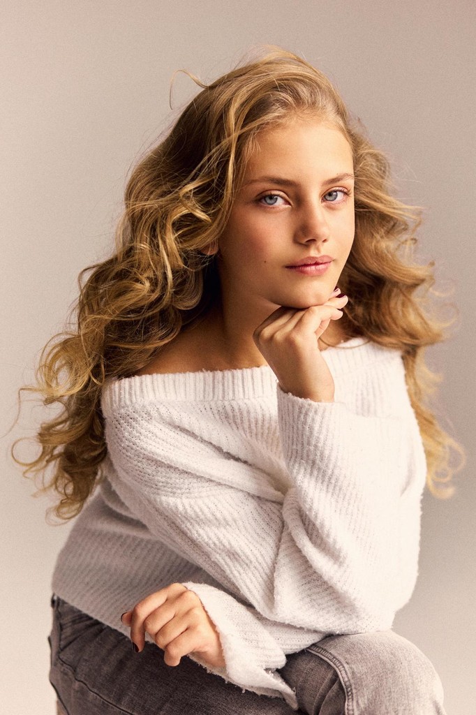EVA M.